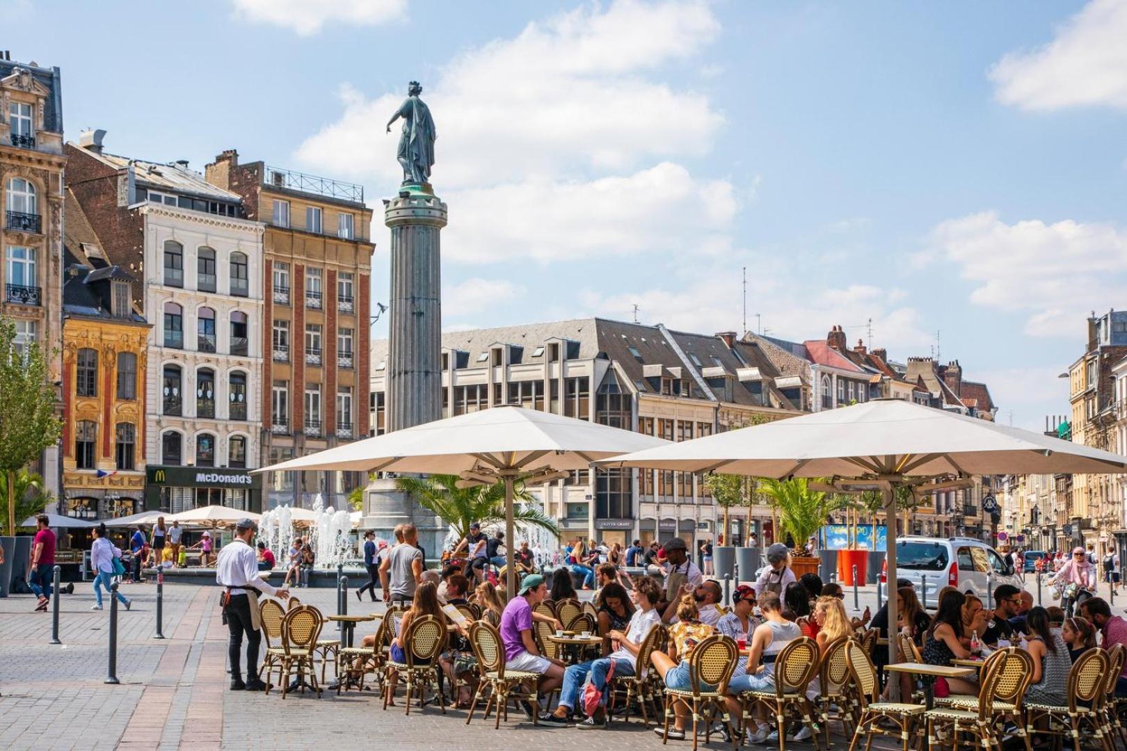 Vieux Lille - Beautiful Neat And Bright Apartment Buitenkant foto